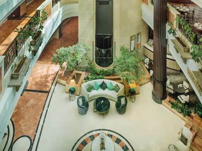 Hotel Habtoor Metropolitan Palace
