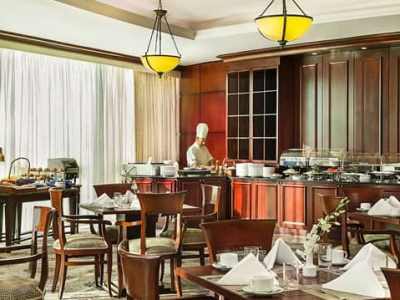 Habtoor Metropolitan Palace Hotel 5*
