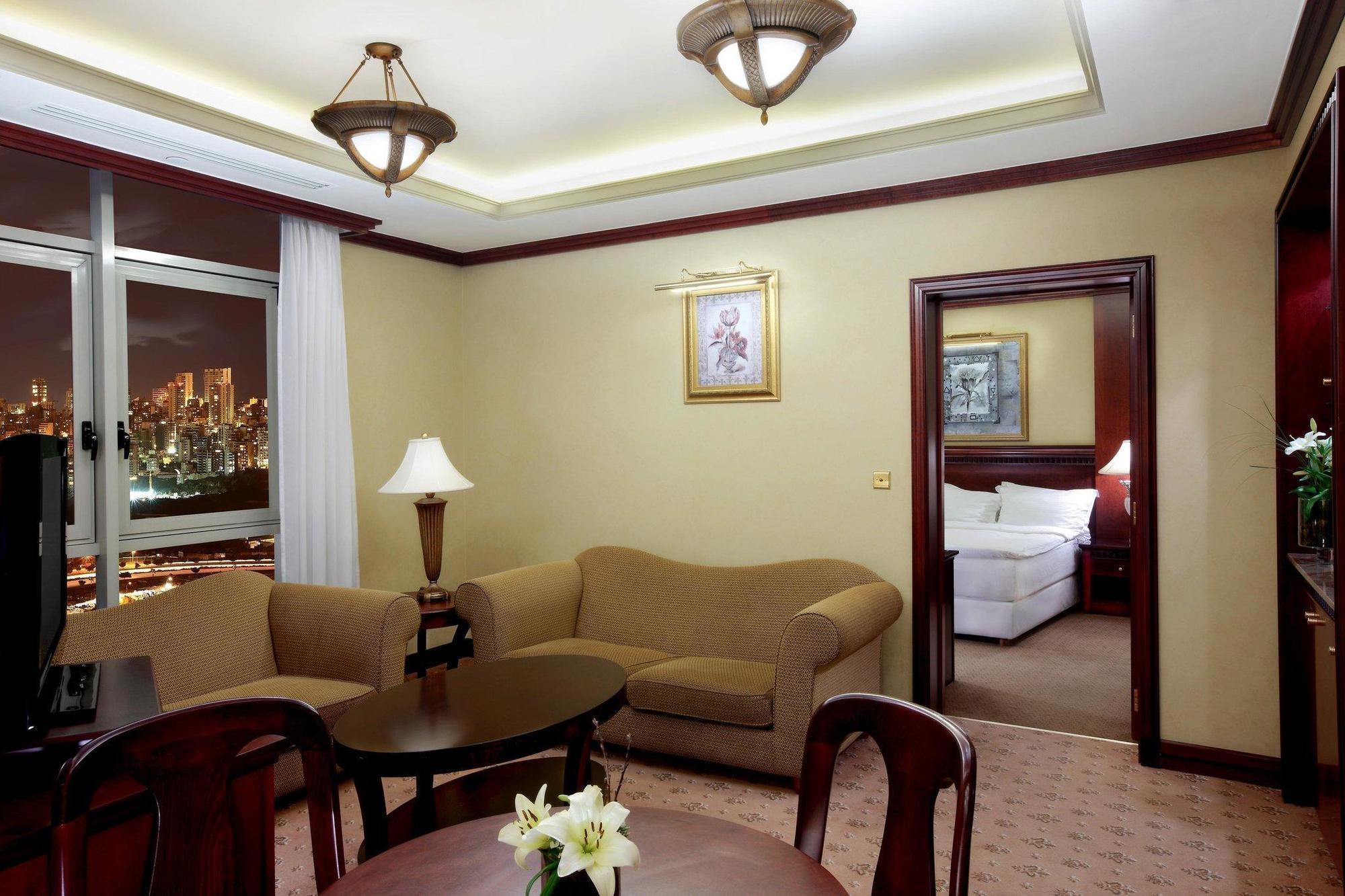 Habtoor Metropolitan Palace 5* Beirut